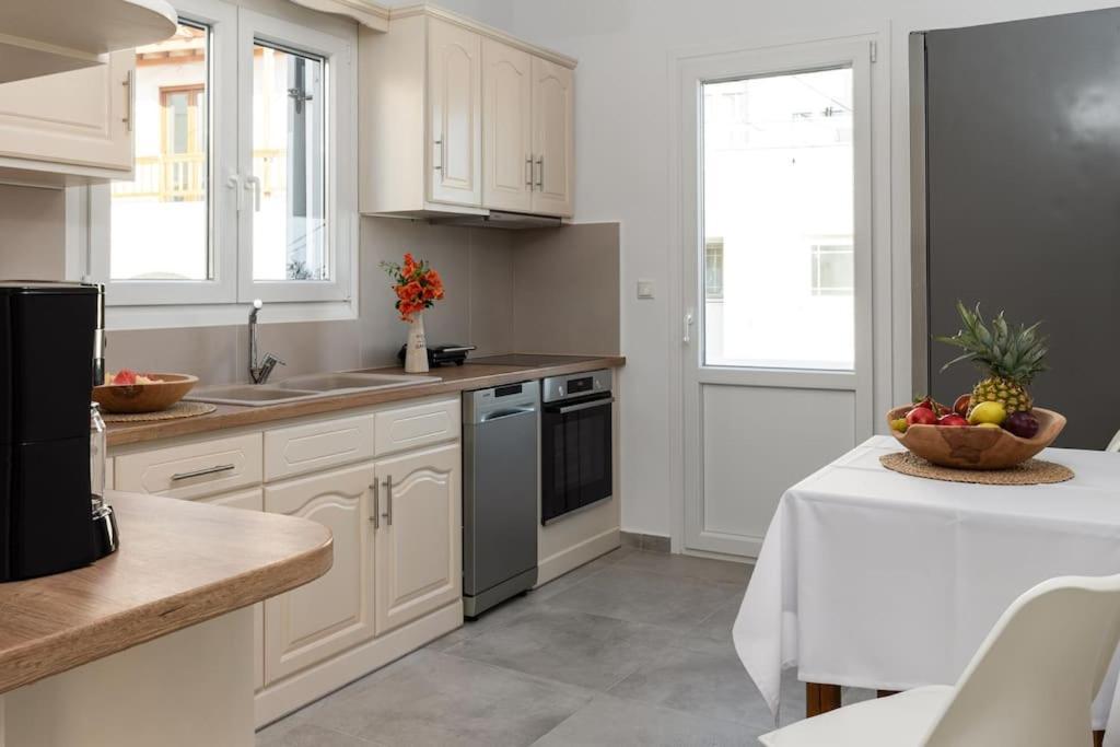 Naxian Sun Apartment Naxos City Esterno foto
